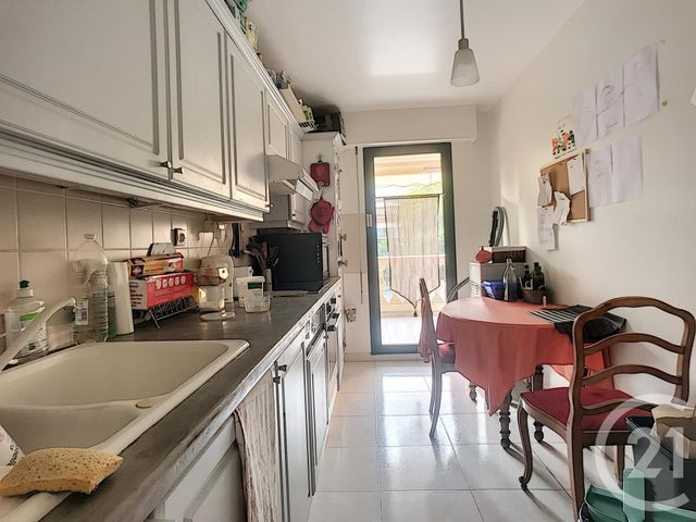 Afficher la photo en grand Appartement F2 à vendre - 2 pièces - 56.0 m2 - LE CANNET - 06 - PROVENCE-ALPES-COTE-D-AZUR - Century 21 Mistral L'Agence