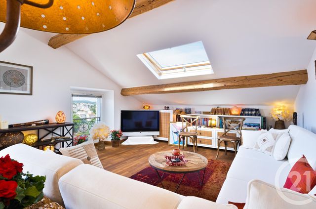Appartement T2 à vendre - 2 pièces - 98.3 m2 - LE CANNET - 06 - PROVENCE-ALPES-COTE-D-AZUR - Century 21 Mistral L'Agence Appartement T2 à vendre - 2 pièces - 98.3 m2 - LE CANNET - 06 - PROVENCE-ALPES-COTE-D-AZUR - Century 21 Mistral L'Agence