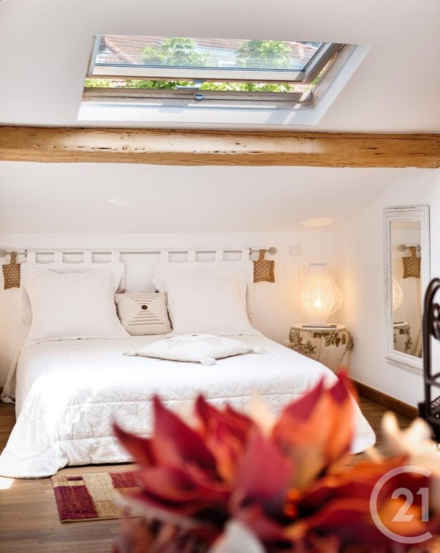 Appartement T2 à vendre - 2 pièces - 98.3 m2 - LE CANNET - 06 - PROVENCE-ALPES-COTE-D-AZUR - Century 21 Mistral L'Agence Appartement T2 à vendre - 2 pièces - 98.3 m2 - LE CANNET - 06 - PROVENCE-ALPES-COTE-D-AZUR - Century 21 Mistral L'Agence