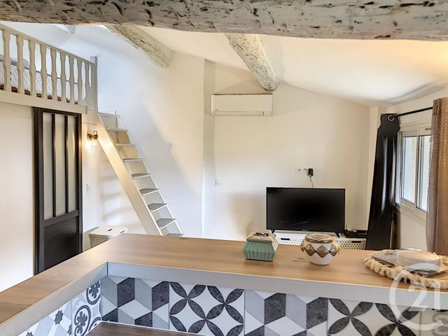 Afficher la photo en grand Studio à vendre - 1 pièce - 24.0 m2 - LE CANNET - 06 - PROVENCE-ALPES-COTE-D-AZUR - Century 21 Mistral L'Agence