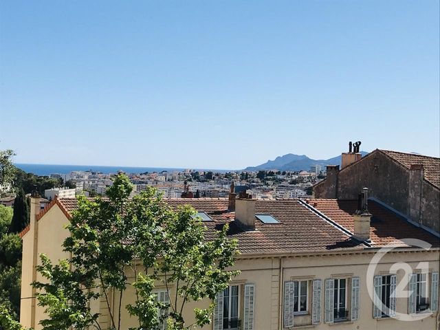 Appartement F3 à vendre - 3 pièces - 61.0 m2 - LE CANNET - 06 - PROVENCE-ALPES-COTE-D-AZUR - Century 21 Mistral L'Agence Appartement F3 à vendre - 3 pièces - 61.0 m2 - LE CANNET - 06 - PROVENCE-ALPES-COTE-D-AZUR - Century 21 Mistral L'Agence