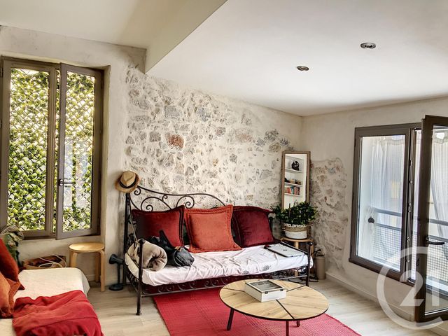 Afficher la photo en grand appartement à vendre - 2 pièces - 33.0 m2 - LE CANNET - 06 - PROVENCE-ALPES-COTE-D-AZUR - Century 21 Mistral L'Agence