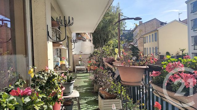 Appartement F2 à vendre - 2 pièces - 65.0 m2 - LE CANNET - 06 - PROVENCE-ALPES-COTE-D-AZUR - Century 21 Mistral L'Agence Appartement F2 à vendre - 2 pièces - 65.0 m2 - LE CANNET - 06 - PROVENCE-ALPES-COTE-D-AZUR - Century 21 Mistral L'Agence