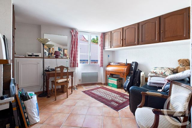 Afficher la photo en grand Appartement F3 à vendre - 3 pièces - 70.0 m2 - LE CANNET - 06 - PROVENCE-ALPES-COTE-D-AZUR - Century 21 Mistral L'Agence