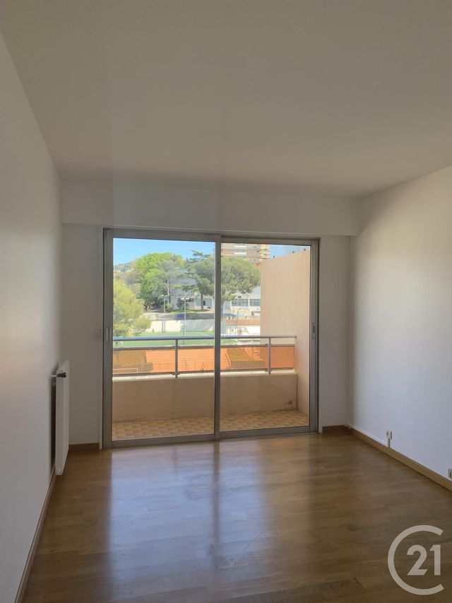 appartement à louer - 3 pièces - 73.0 m2 - LE CANNET - 06 - PROVENCE-ALPES-COTE-D-AZUR - Century 21 Mistral L'Agence appartement à louer - 3 pièces - 73.0 m2 - LE CANNET - 06 - PROVENCE-ALPES-COTE-D-AZUR - Century 21 Mistral L'Agence