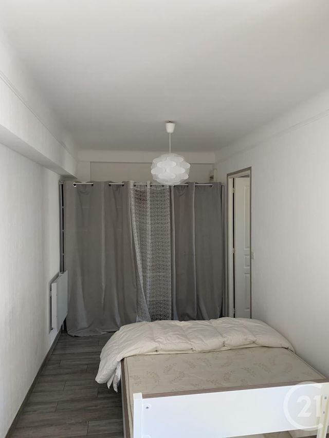 Appartement T2 à louer - 2 pièces - 30.0 m2 - CANNES - 06 - PROVENCE-ALPES-COTE-D-AZUR - Century 21 Mistral L'Agence Appartement T2 à louer - 2 pièces - 30.0 m2 - CANNES - 06 - PROVENCE-ALPES-COTE-D-AZUR - Century 21 Mistral L'Agence