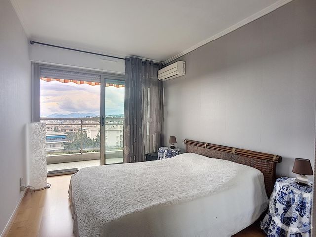 Appartement F2 à louer - 2 pièces - 46.0 m2 - LE CANNET - 06 - PROVENCE-ALPES-COTE-D-AZUR - Century 21 Mistral L'Agence Appartement F2 à louer - 2 pièces - 46.0 m2 - LE CANNET - 06 - PROVENCE-ALPES-COTE-D-AZUR - Century 21 Mistral L'Agence