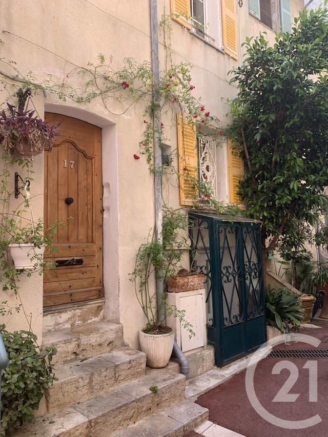 Appartement Triplex à louer - 2 pièces - 60.0 m2 - LE CANNET - 06 - PROVENCE-ALPES-COTE-D-AZUR - Century 21 Mistral L'Agence Appartement Triplex à louer - 2 pièces - 60.0 m2 - LE CANNET - 06 - PROVENCE-ALPES-COTE-D-AZUR - Century 21 Mistral L'Agence