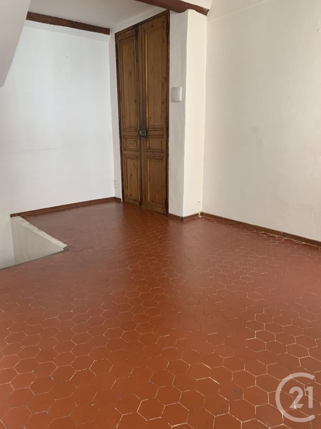 Appartement Triplex à louer - 2 pièces - 60.0 m2 - LE CANNET - 06 - PROVENCE-ALPES-COTE-D-AZUR - Century 21 Mistral L'Agence Appartement Triplex à louer - 2 pièces - 60.0 m2 - LE CANNET - 06 - PROVENCE-ALPES-COTE-D-AZUR - Century 21 Mistral L'Agence