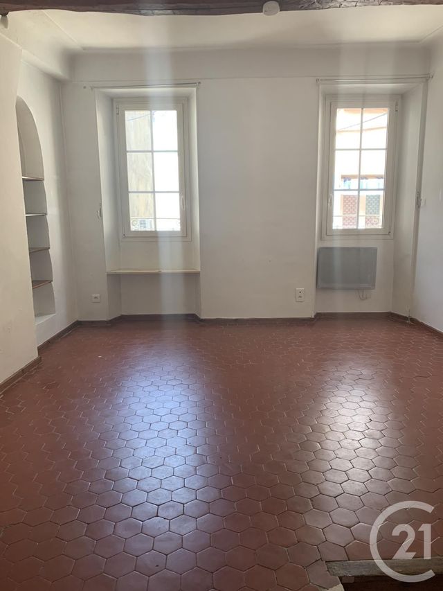 Appartement Triplex à louer - 2 pièces - 60.0 m2 - LE CANNET - 06 - PROVENCE-ALPES-COTE-D-AZUR - Century 21 Mistral L'Agence Appartement Triplex à louer - 2 pièces - 60.0 m2 - LE CANNET - 06 - PROVENCE-ALPES-COTE-D-AZUR - Century 21 Mistral L'Agence