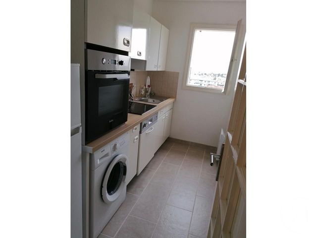 Afficher la photo en grand Appartement F2 à vendre - 2 pièces - 42.0 m2 - LE CANNET - 06 - PROVENCE-ALPES-COTE-D-AZUR - Century 21 Mistral L'Agence
