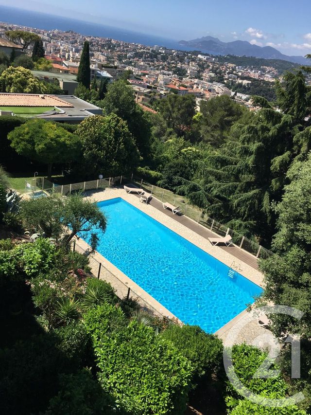 Afficher la photo en grand appartement à louer - 3 pièces - 77.0 m2 - LE CANNET - 06 - PROVENCE-ALPES-COTE-D-AZUR - Century 21 Mistral L'Agence