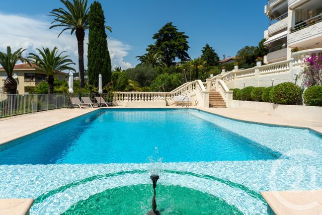 Appartement F3 à vendre - 3 pièces - 93.78 m2 - LE CANNET - 06 - PROVENCE-ALPES-COTE-D-AZUR - Century 21 Mistral L'Agence