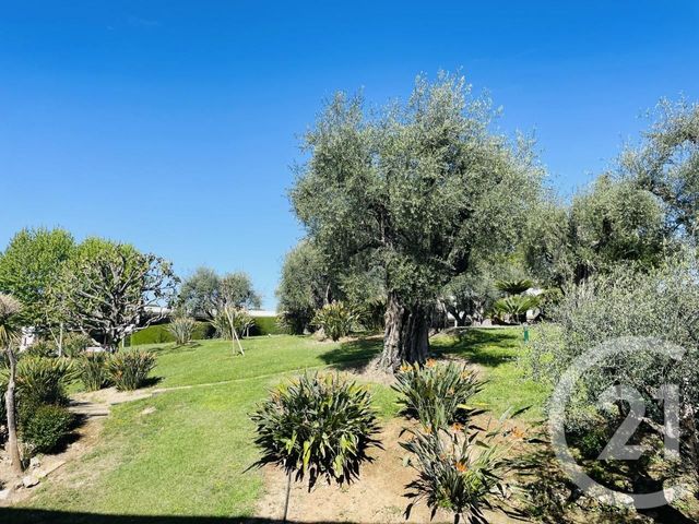 Appartement F1 à vendre - 1 pièce - 28.54 m2 - LE CANNET - 06 - PROVENCE-ALPES-COTE-D-AZUR - Century 21 Mistral L'Agence