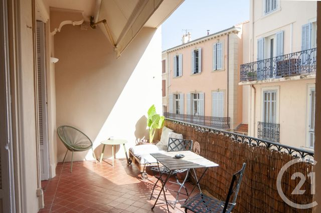 Appartement F2 à vendre - 2 pièces - 46.0 m2 - LE CANNET - 06 - PROVENCE-ALPES-COTE-D-AZUR - Century 21 Mistral L'Agence