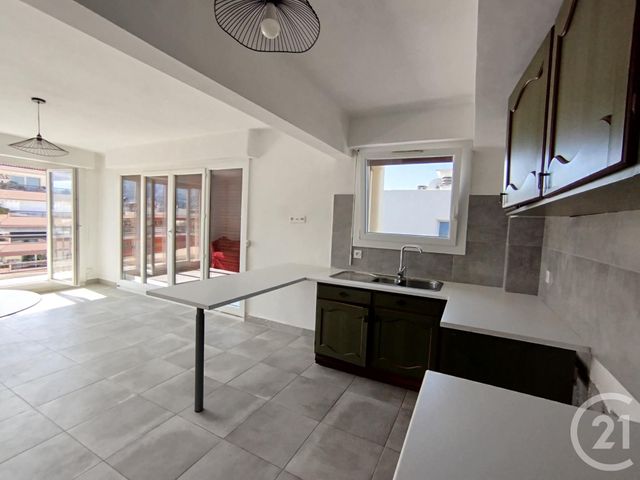 Appartement F3 à vendre - 3 pièces - 58.0 m2 - LE CANNET - 06 - PROVENCE-ALPES-COTE-D-AZUR - Century 21 Mistral L'Agence