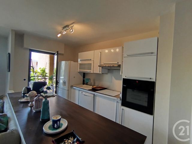 Appartement F4 à vendre - 4 pièces - 90.0 m2 - LE CANNET - 06 - PROVENCE-ALPES-COTE-D-AZUR - Century 21 Mistral L'Agence