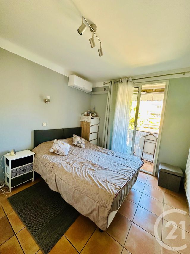 Appartement F3 à vendre - 3 pièces - 64.51 m2 - LE CANNET - 06 - PROVENCE-ALPES-COTE-D-AZUR - Century 21 Mistral L'Agence