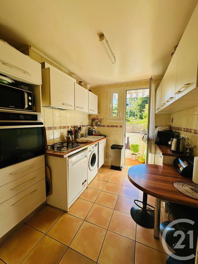 Appartement F3 à vendre - 3 pièces - 64.51 m2 - LE CANNET - 06 - PROVENCE-ALPES-COTE-D-AZUR - Century 21 Mistral L'Agence