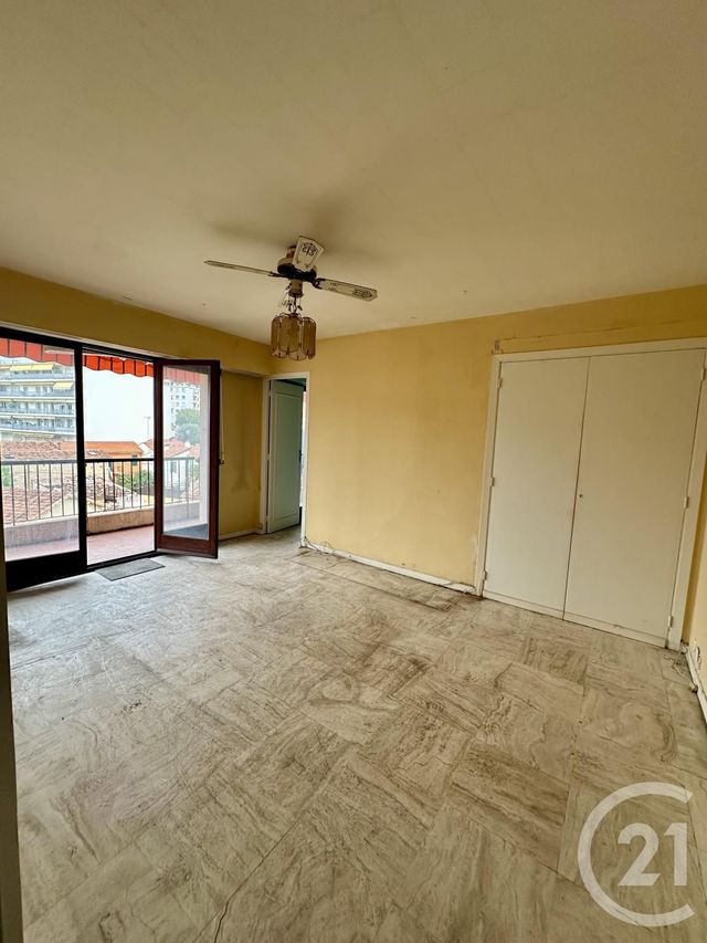 Appartement F2 à vendre - 2 pièces - 38.73 m2 - CANNES - 06 - PROVENCE-ALPES-COTE-D-AZUR - Century 21 Mistral L'Agence