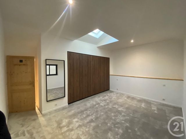 Appartement à louer - 4 pièces - 107.58 m2 - LE CANNET - 06 - PROVENCE-ALPES-COTE-D-AZUR - Century 21 Mistral L'Agence