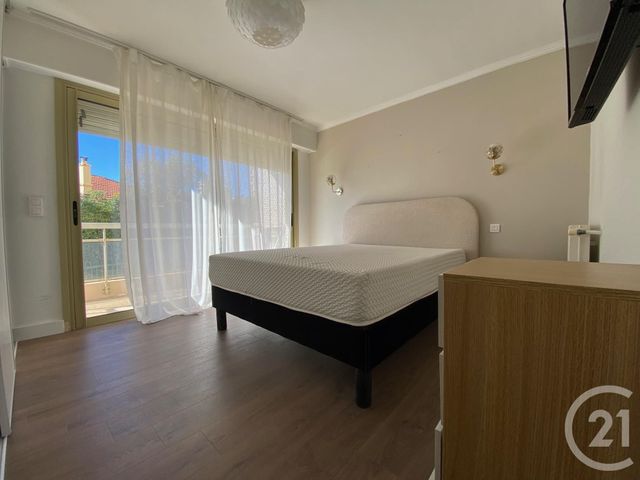 Appartement F3 à vendre - 3 pièces - 71.82 m2 - LE CANNET - 06 - PROVENCE-ALPES-COTE-D-AZUR - Century 21 Mistral L'Agence