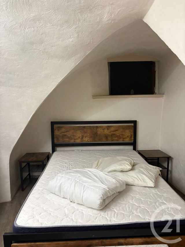 Appartement à louer - 2 pièces - 43.0 m2 - LE CANNET - 06 - PROVENCE-ALPES-COTE-D-AZUR - Century 21 Mistral L'Agence