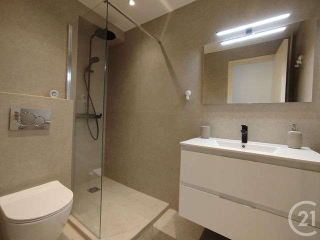 Appartement F1 à louer - 1 pièce - 20.88 m2 - LE CANNET - 06 - PROVENCE-ALPES-COTE-D-AZUR - Century 21 Mistral L'Agence