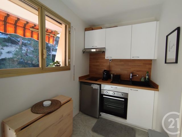 Appartement F1 à louer - 1 pièce - 20.88 m2 - LE CANNET - 06 - PROVENCE-ALPES-COTE-D-AZUR - Century 21 Mistral L'Agence