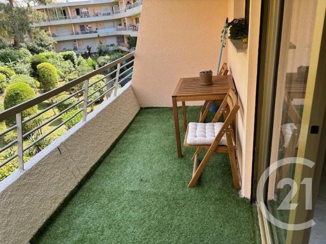 Appartement F1 à louer - 1 pièce - 20.88 m2 - LE CANNET - 06 - PROVENCE-ALPES-COTE-D-AZUR - Century 21 Mistral L'Agence