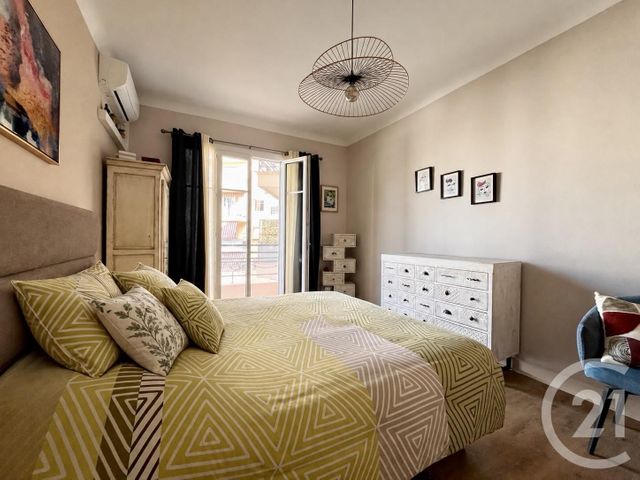 Appartement T2 à vendre - 2 pièces - 50.17 m2 - LE CANNET - 06 - PROVENCE-ALPES-COTE-D-AZUR - Century 21 Mistral L'Agence